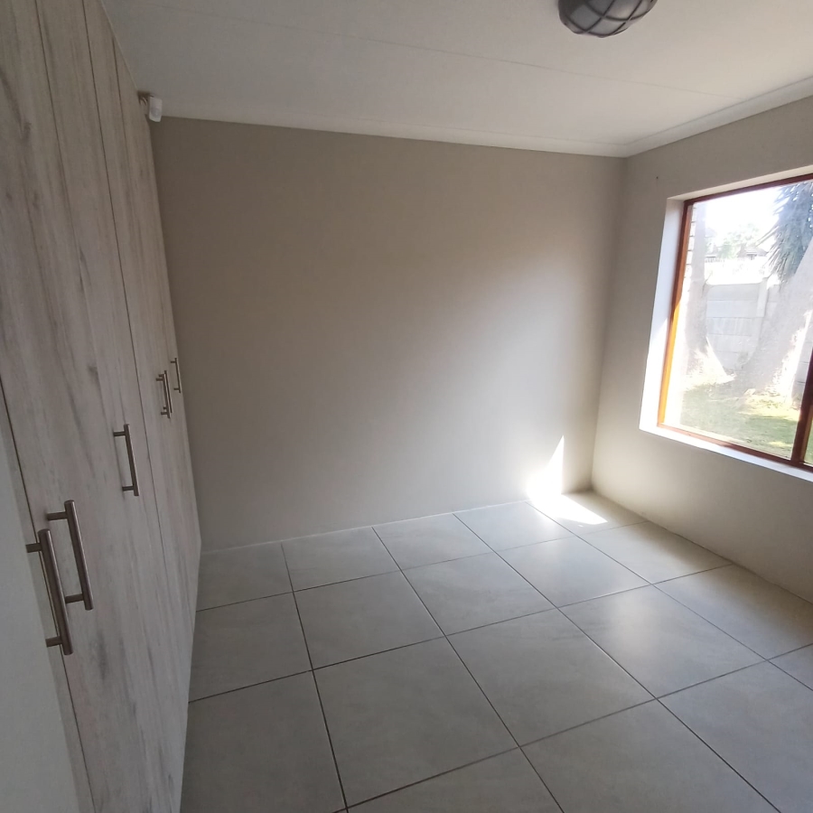2 Bedroom Property for Sale in Wavecrest Eastern Cape